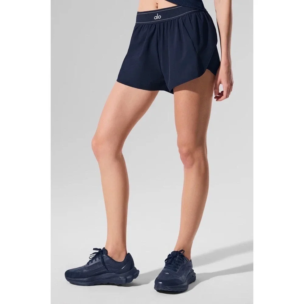 Alo Yoga Match Point Short Navy M